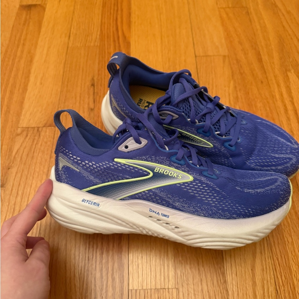 Brooks Women's Glycerin Blue/Purple Sneakers Size 8 Medium Excellent Currex Run
